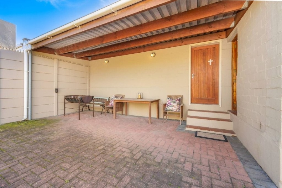 3 Bedroom Property for Sale in Jagtershof Western Cape